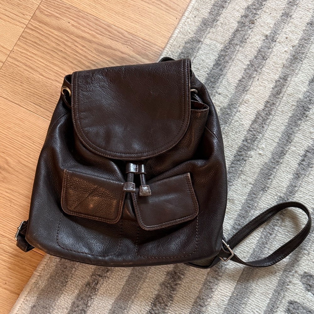 Giani Bernini brown leather backpack